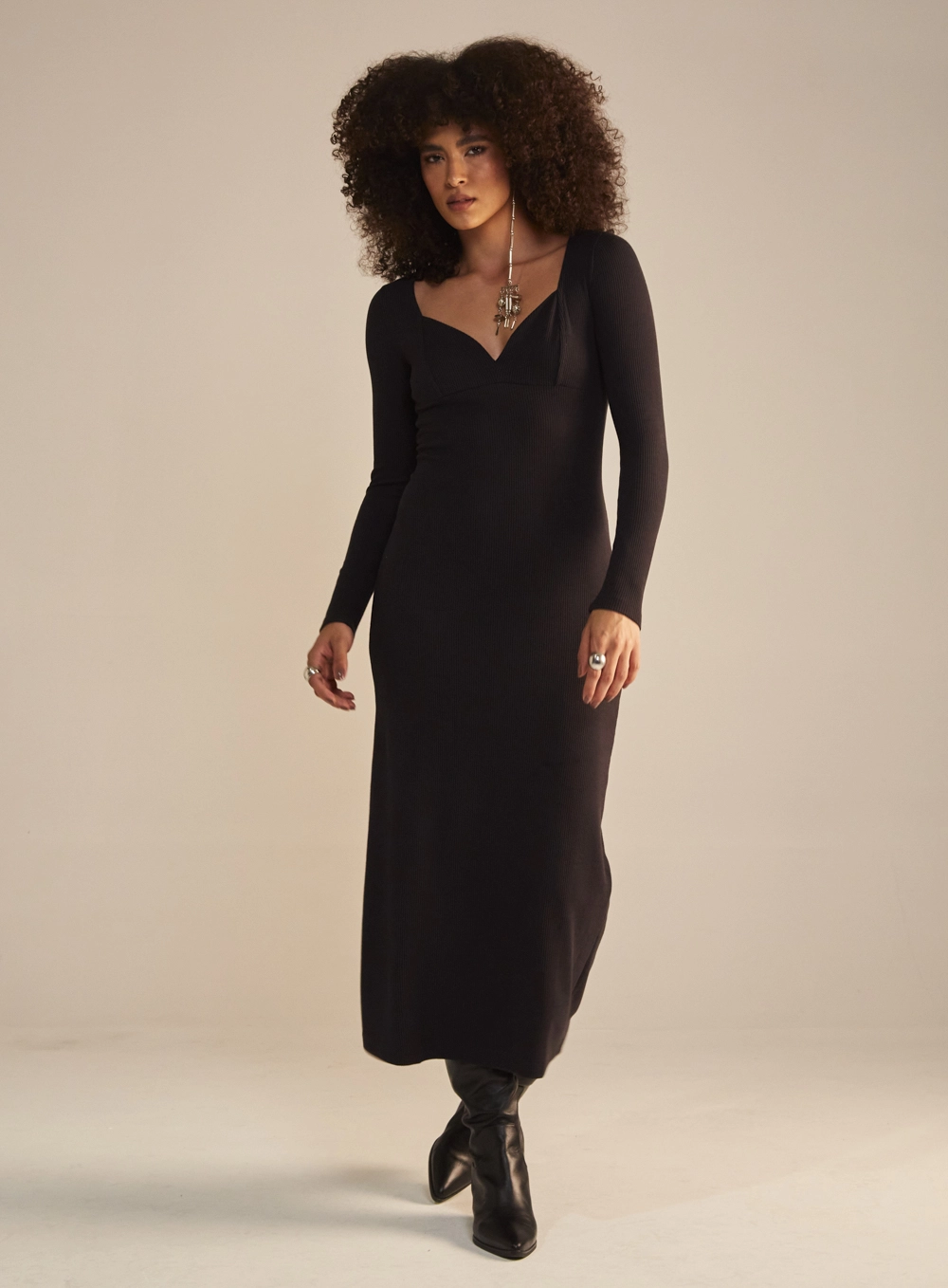 Vestido Canelado Preto 4