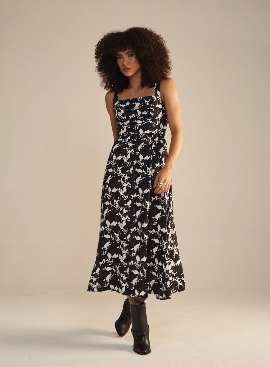 Vestido Midi Com Estampa Floral Estamapados 4
