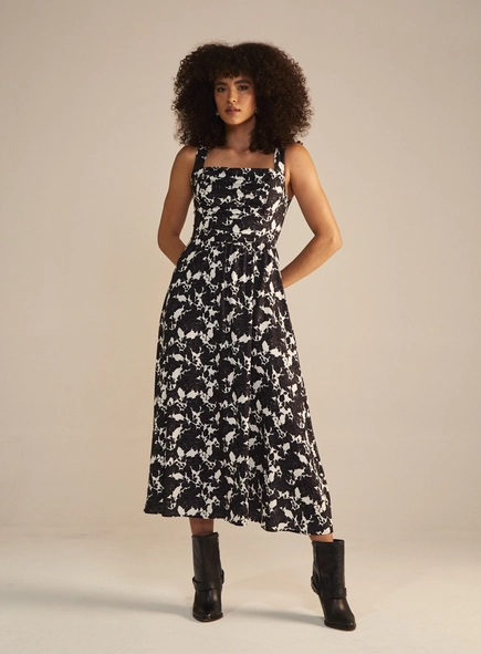 Vestido Midi Com Estampa Floral