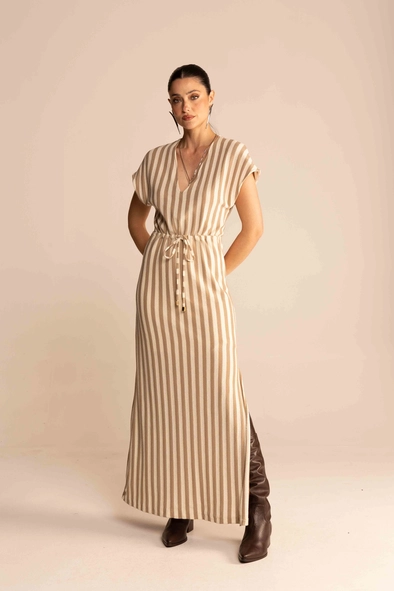 Vestido Midi Listrado Com Fenda