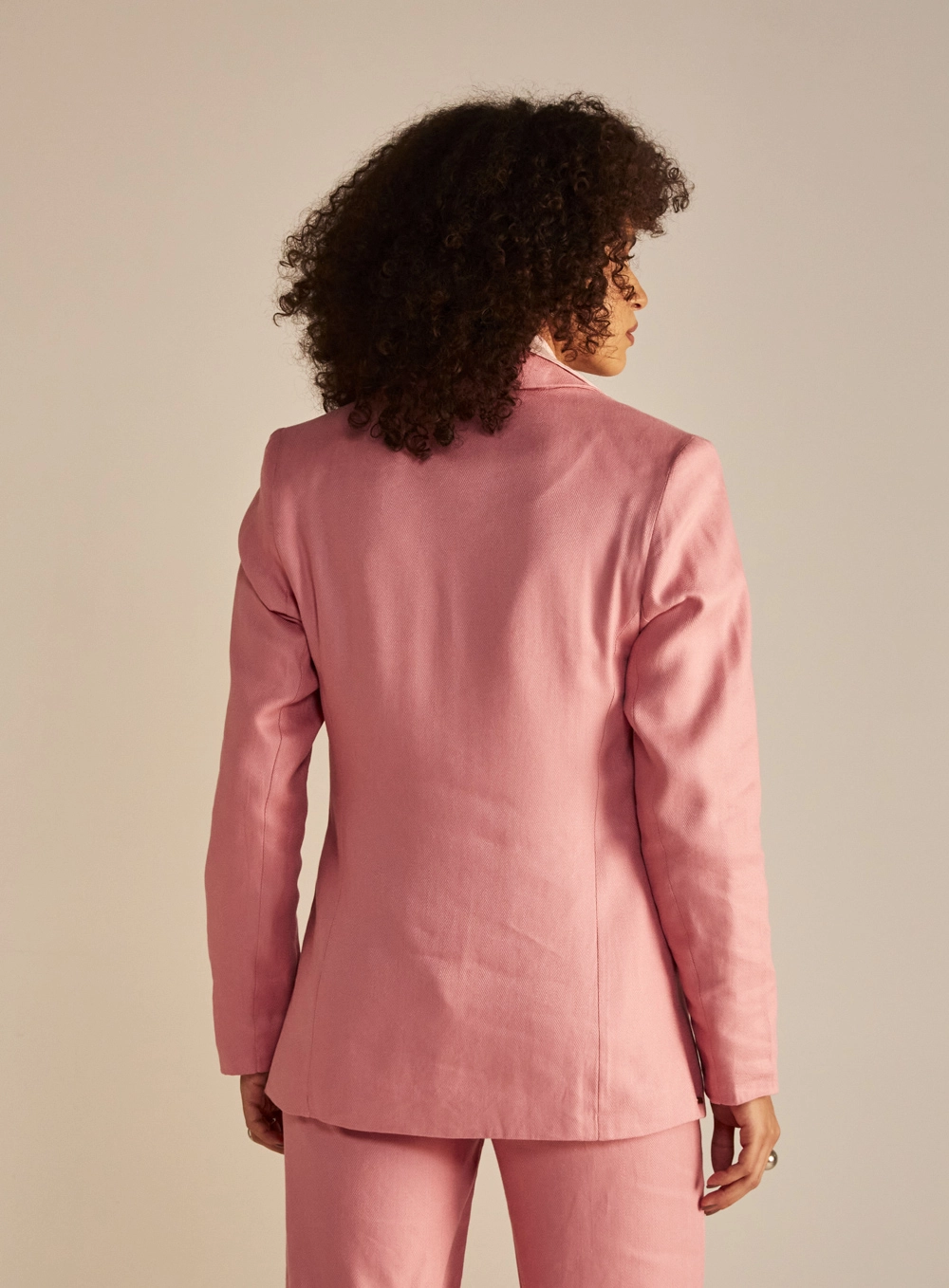 Blazer Feminino Alfaiataria Comfort Botão Único Rosa 3