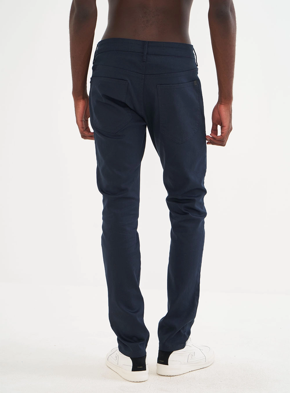 Calça Felipe Skinny Azul Darkness