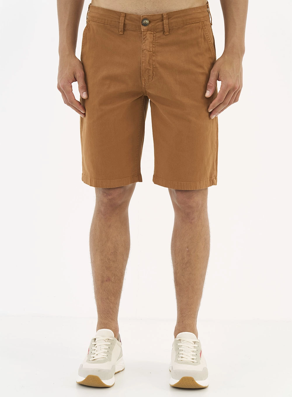 Bermuda Sarja Chino Marrom