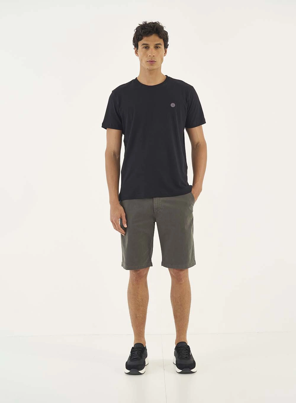 Bermuda Sarja Chino Verde