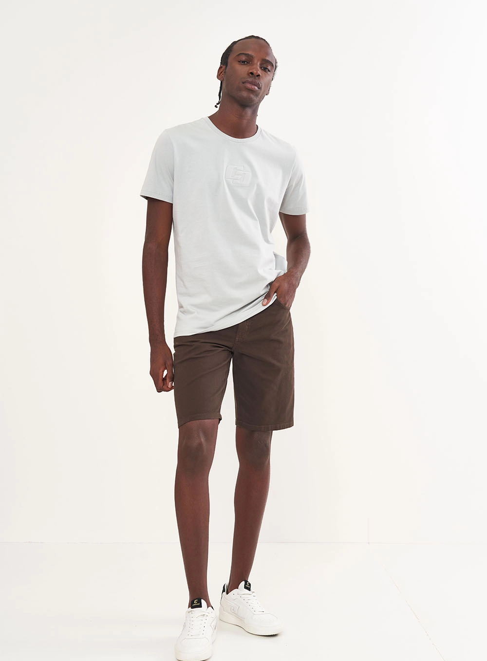 Bermuda Sarja Davi Slim Marrom
