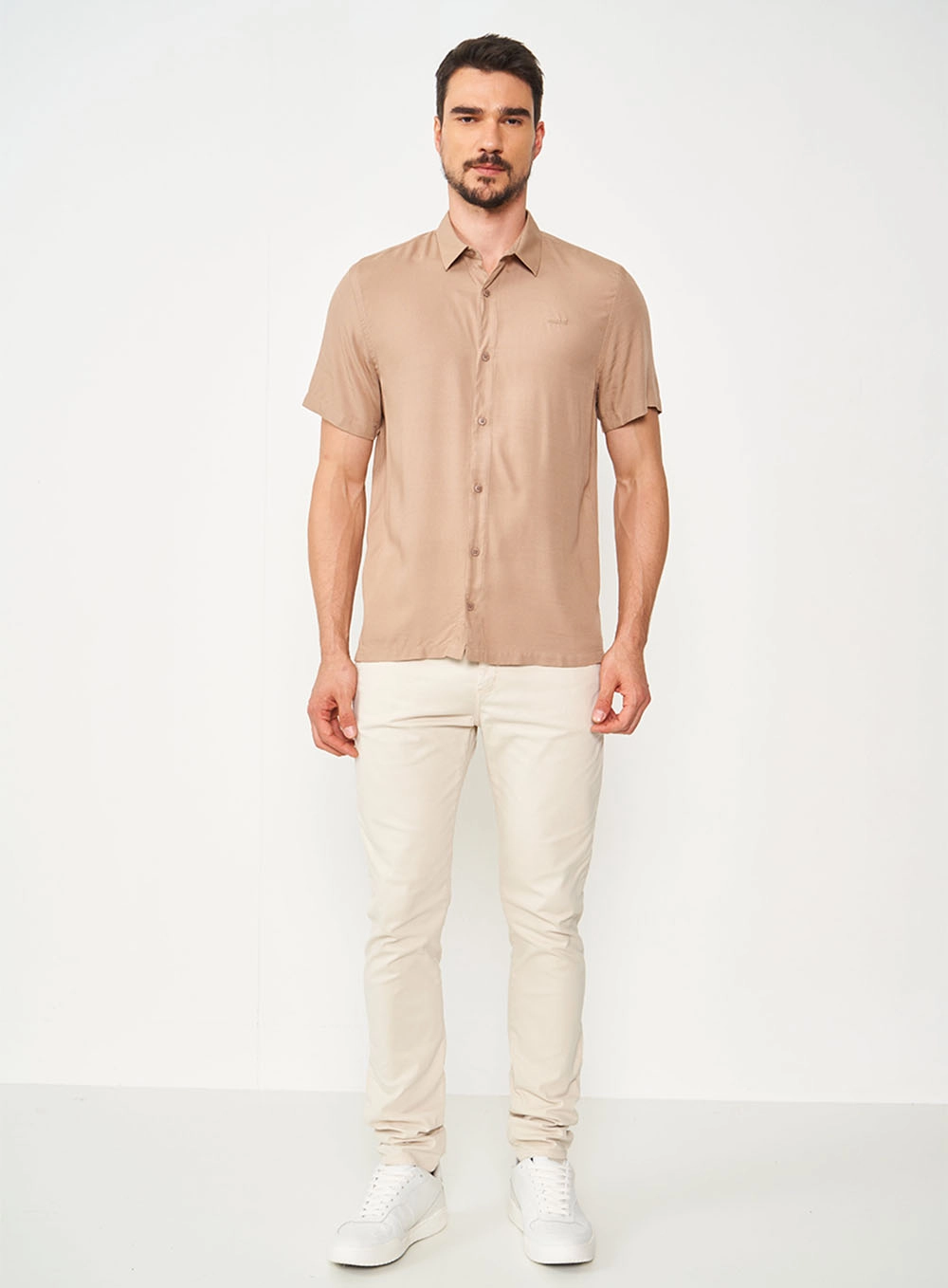 Camisa Relax Manga Curta Bege