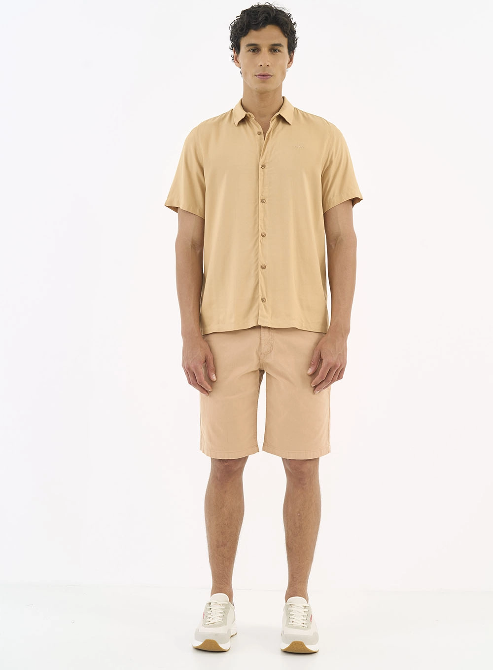 Camisa Relax Manga Curta Bege Bear