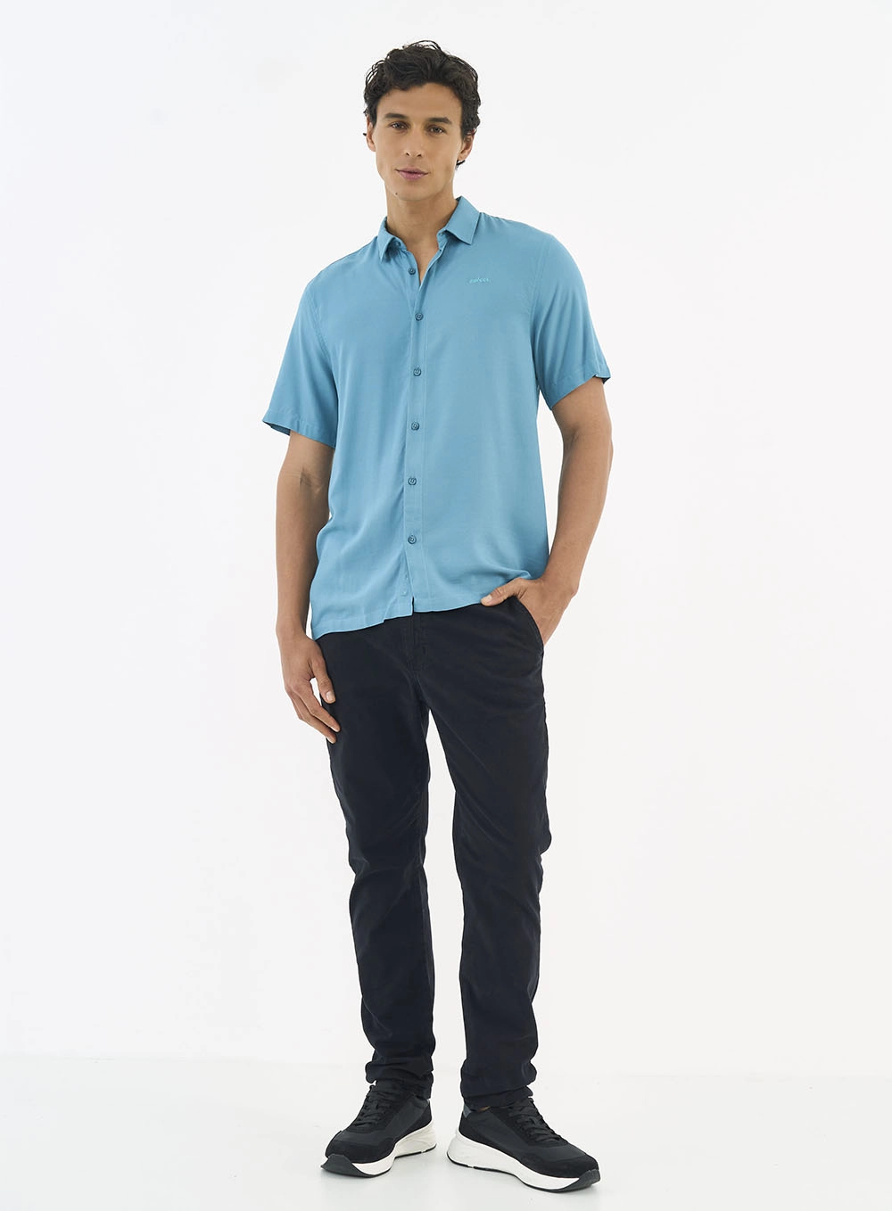 Camisa Relax Manga Curta Azul Empire Blue
