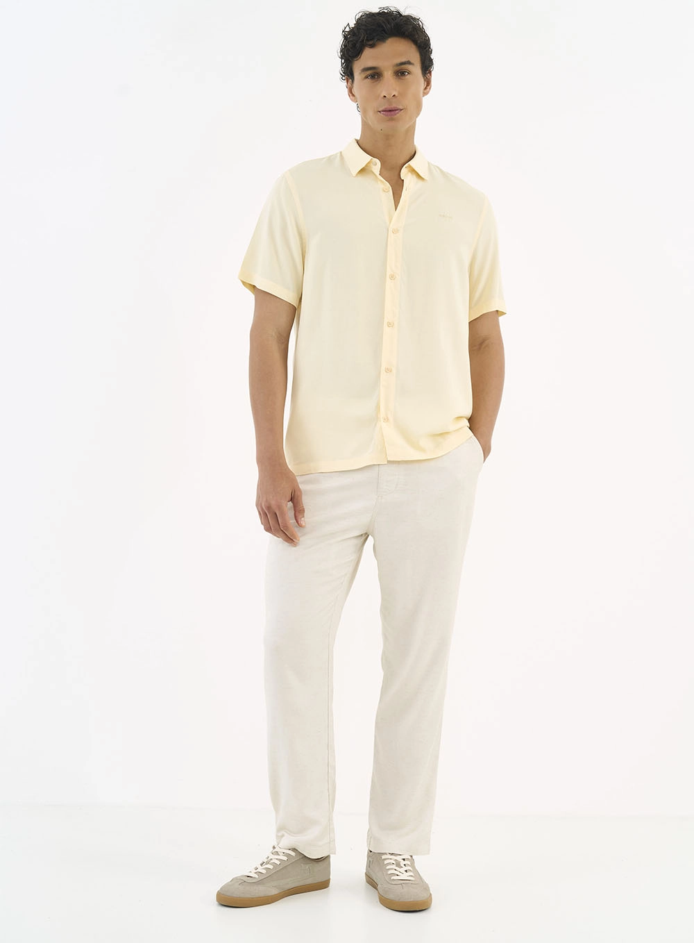Camisa Relax Manga Curta Bege