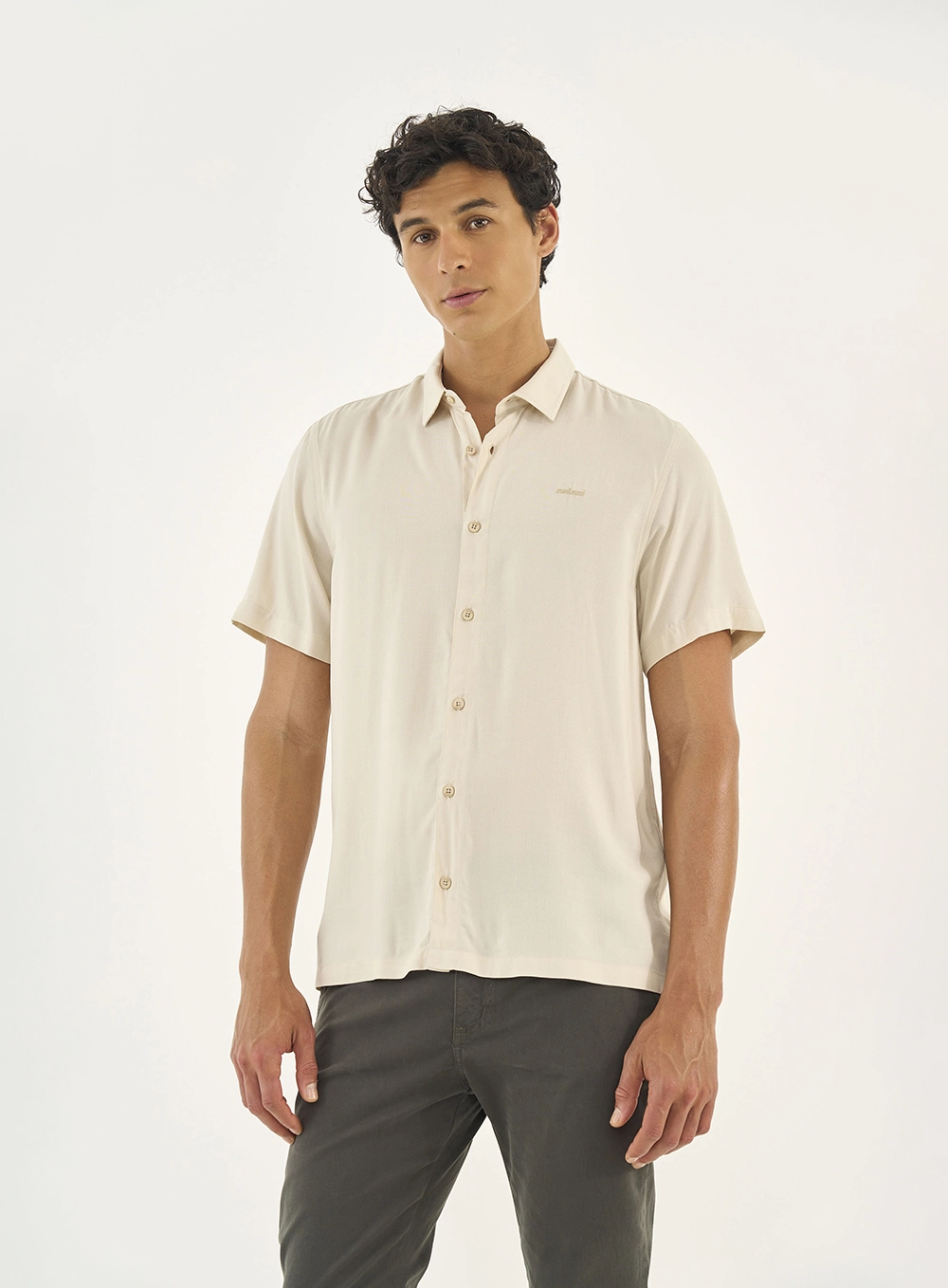 Camisa Relax Manga Curta Bege