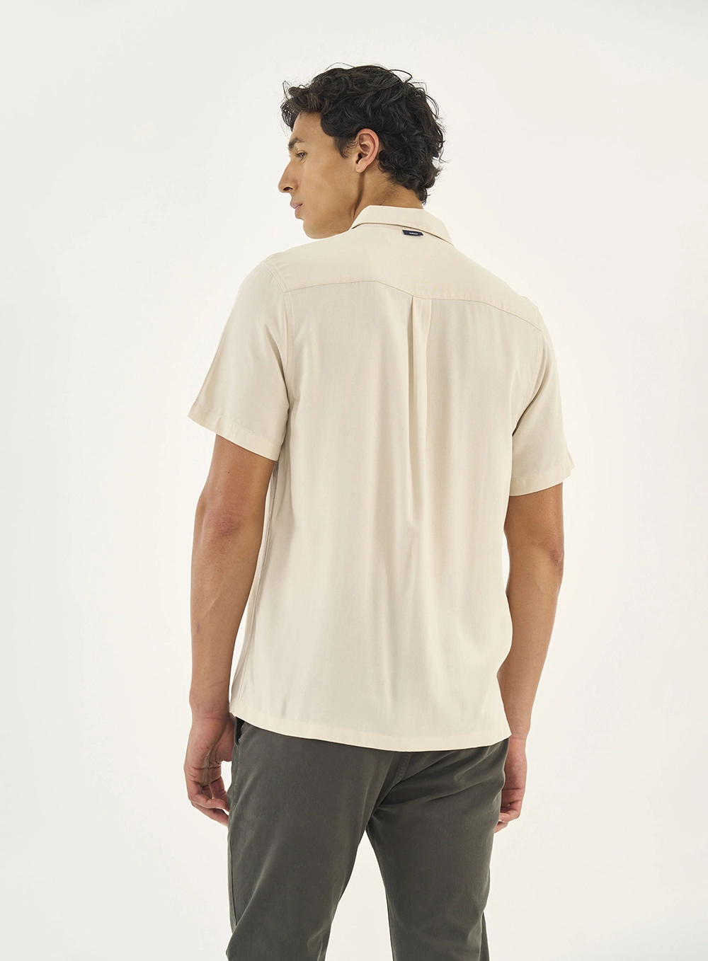 Camisa Relax Manga Curta Bege