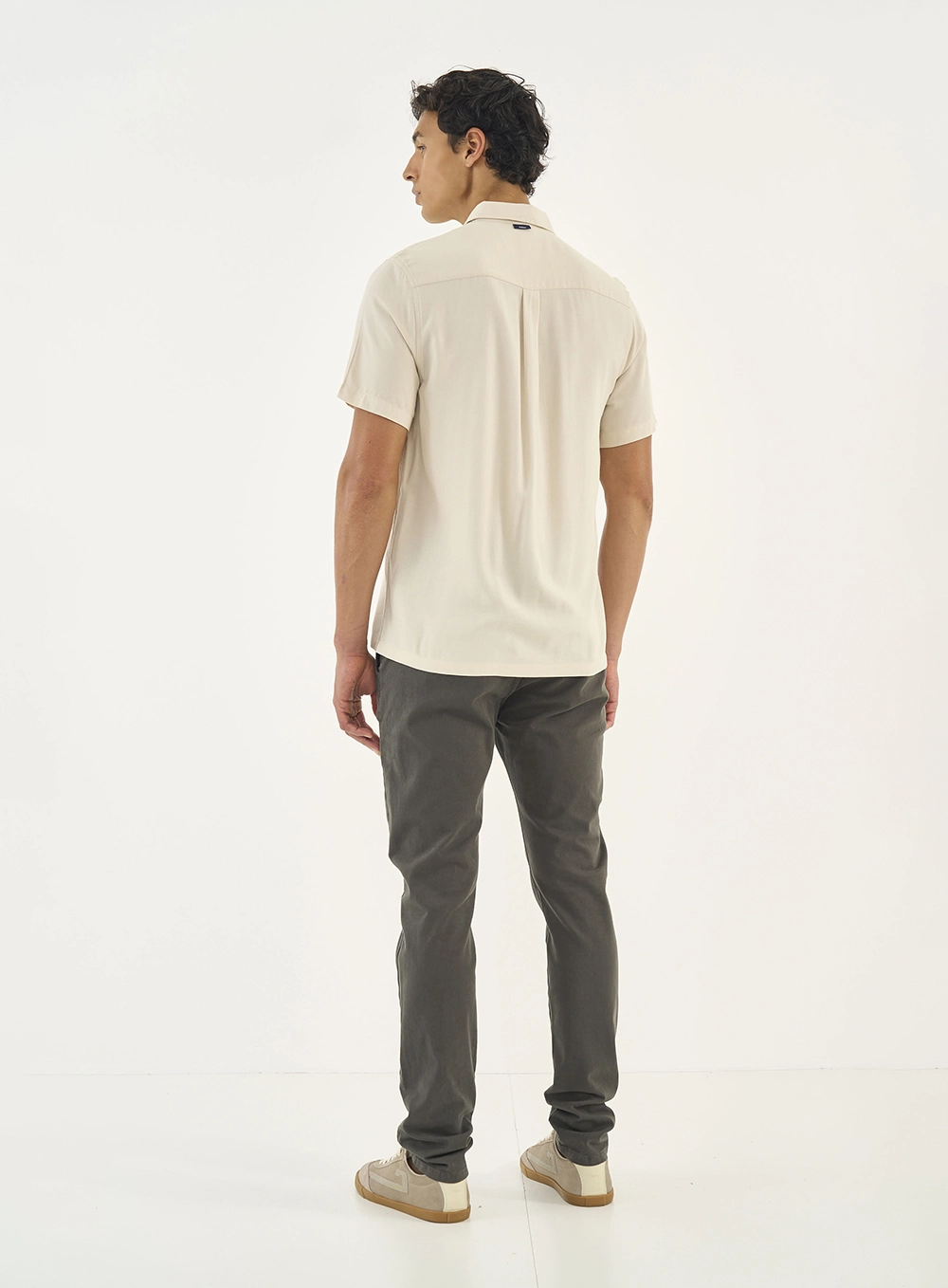 Camisa Relax Manga Curta Bege