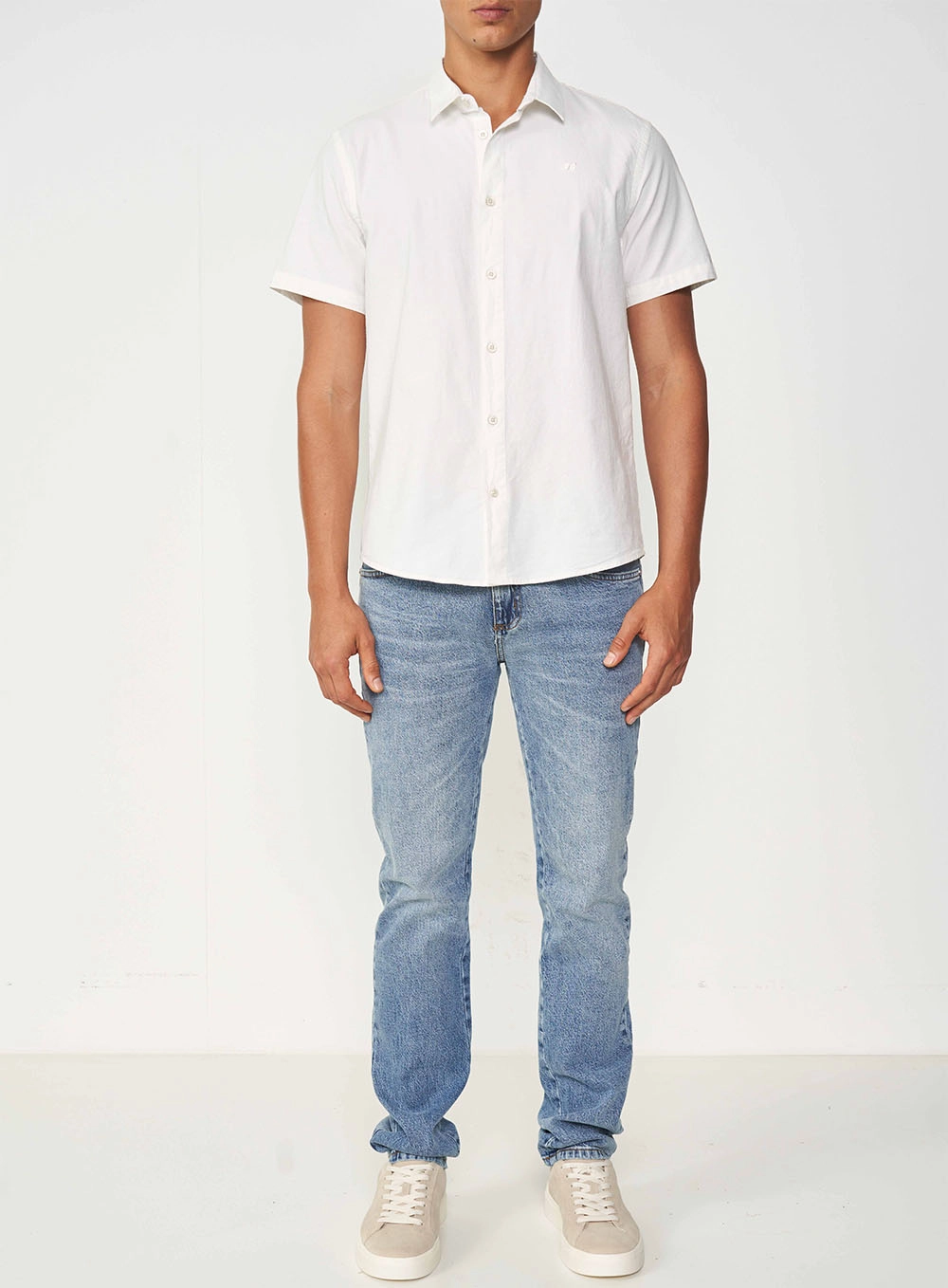 Camisa Manga Curta Essential Slim Off White