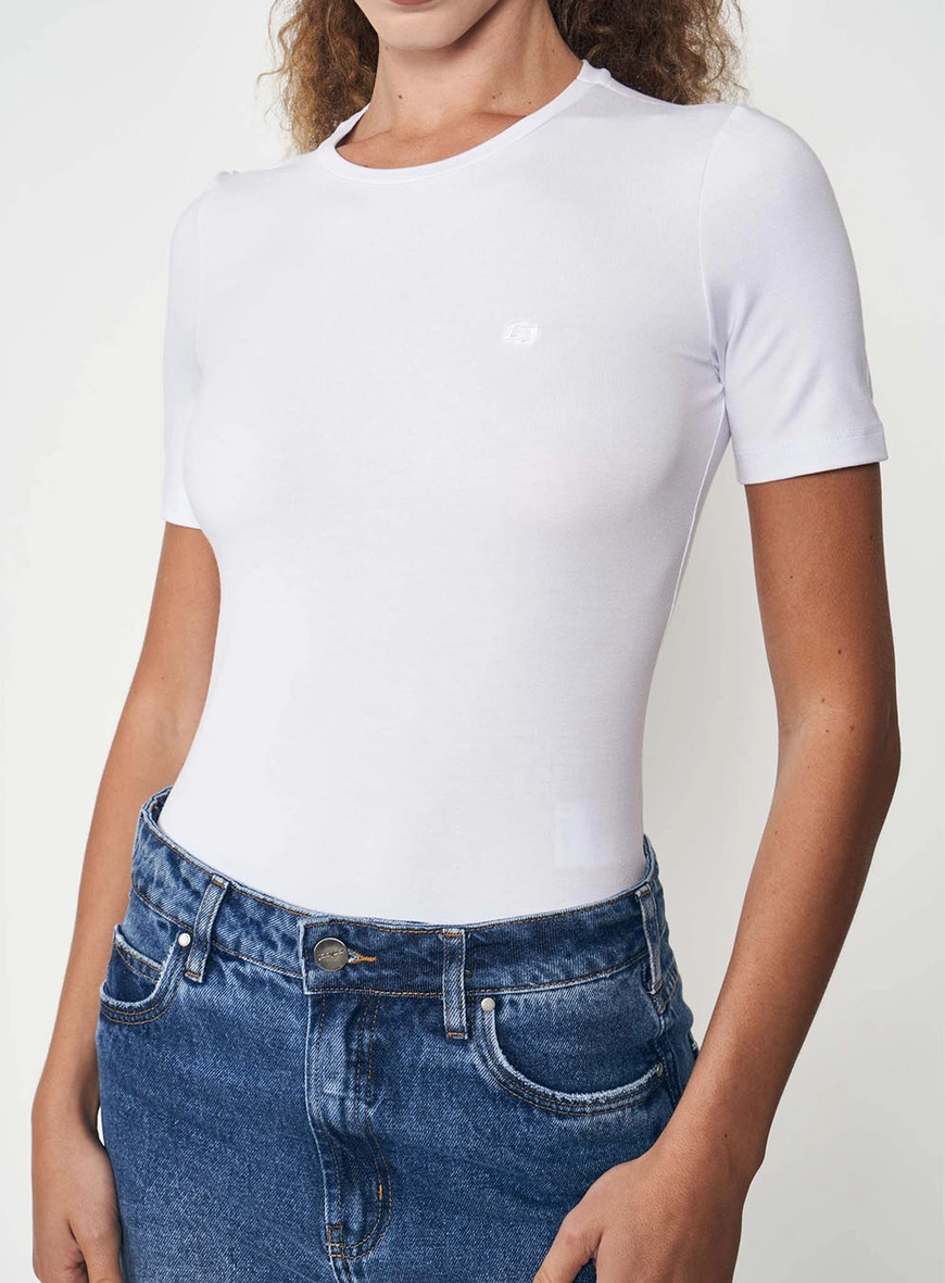 Camiseta Feminina Slim Viscose
