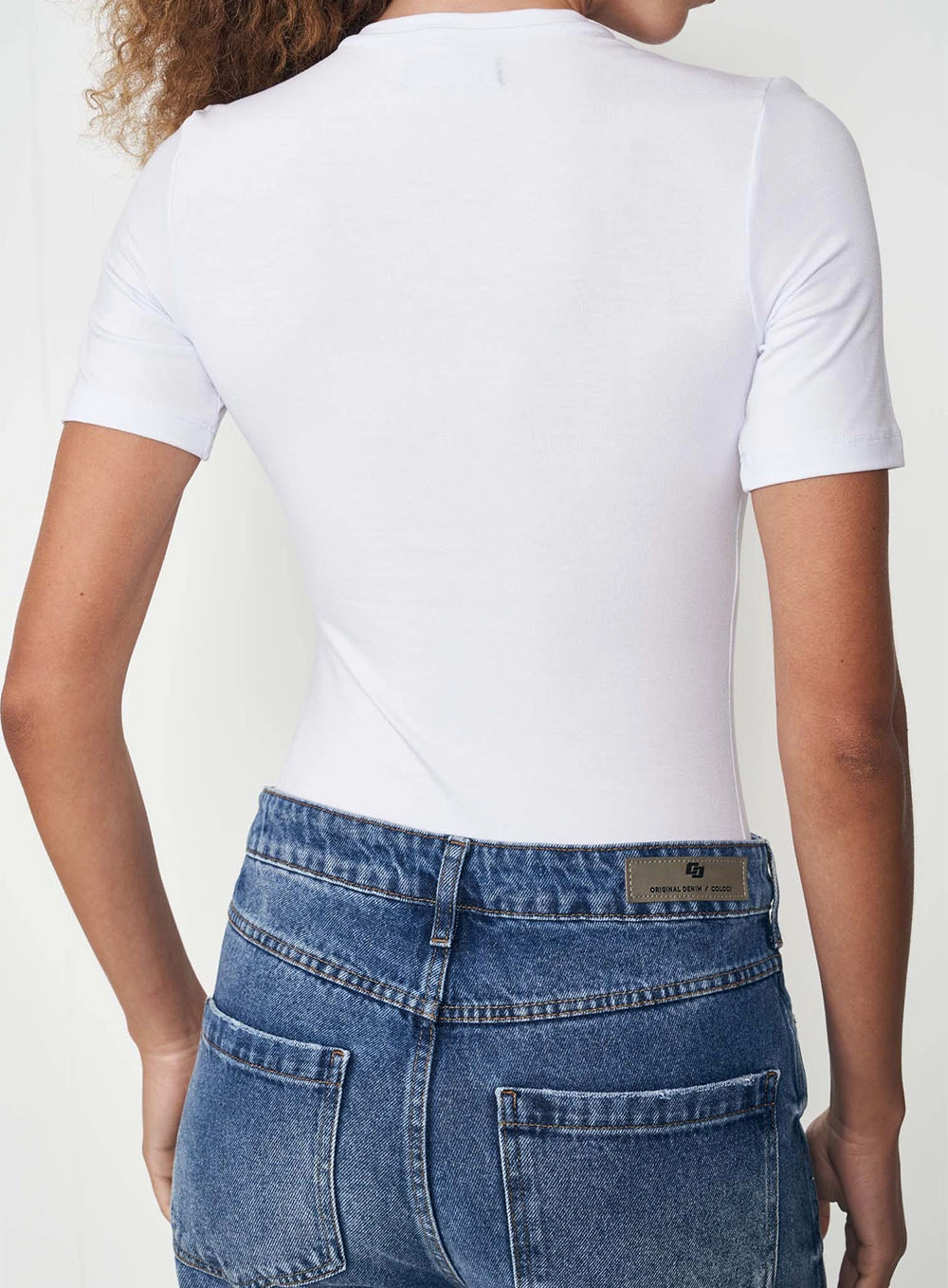 Camiseta Feminina Slim Viscose Branco