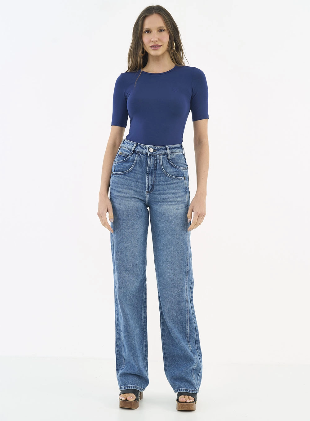 Camiseta Feminina Slim Viscose Azul Darkness