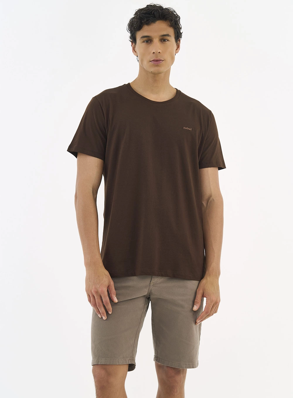 Camiseta Masculina Essential Marrom