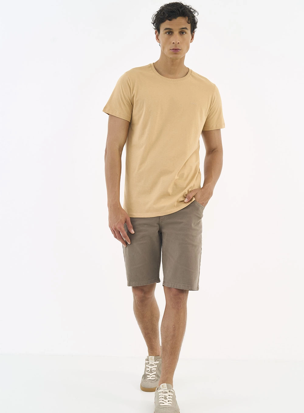 Camiseta Masculina Essential Bege Bear
