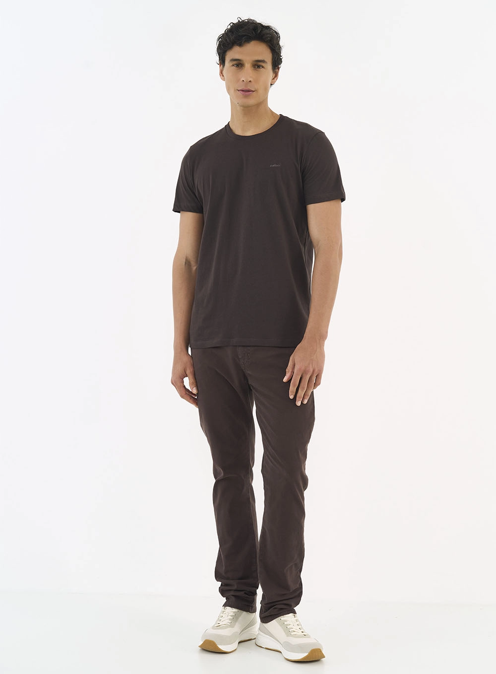 Camiseta Masculina Essential Marrom