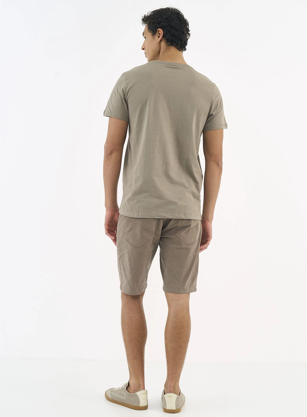 Camiseta Masculina Essential Marrom