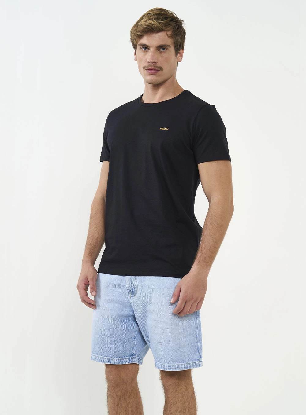 Camiseta Masculina Essential Preto