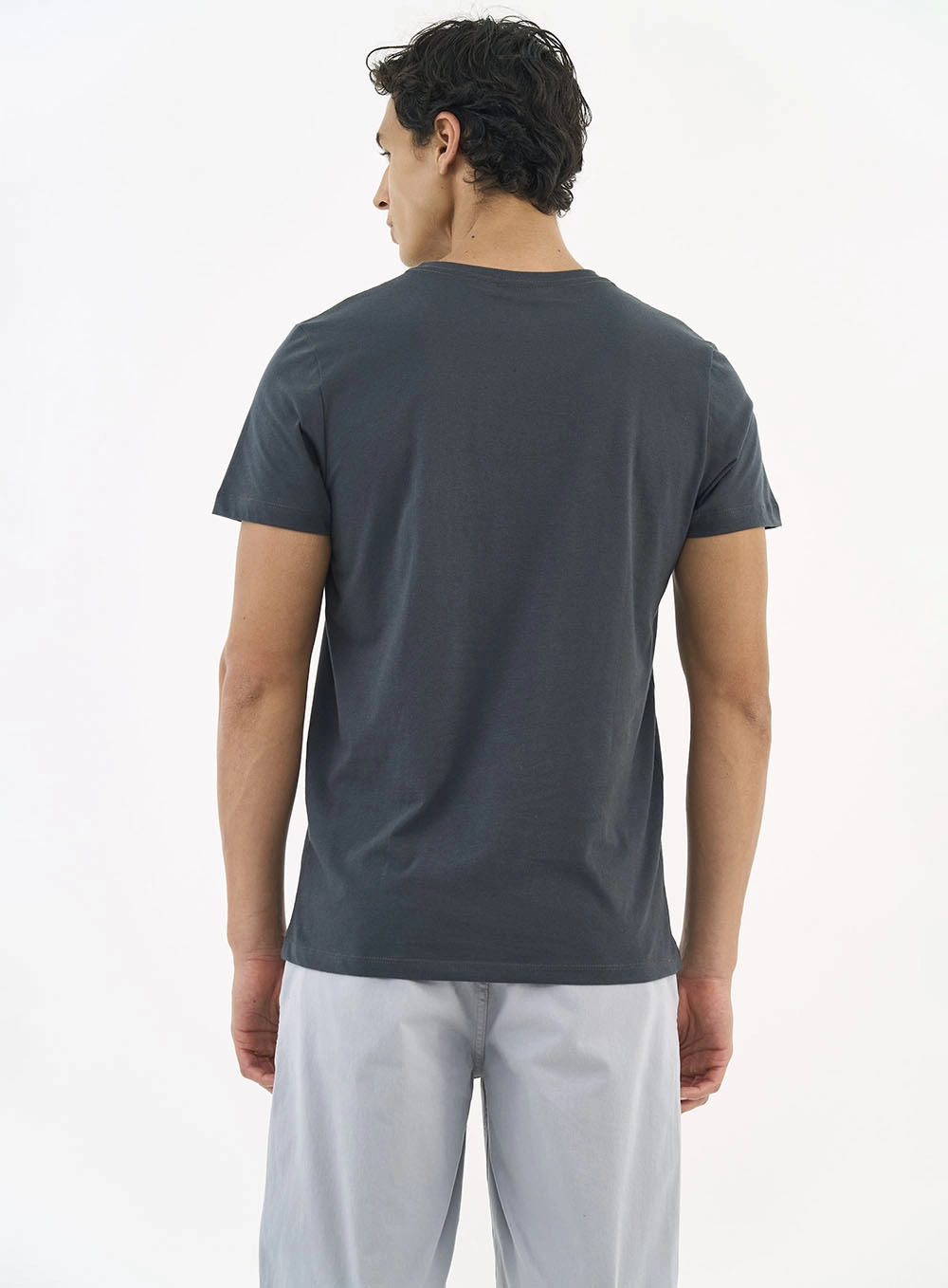 Camiseta Masculina Essential Cinza