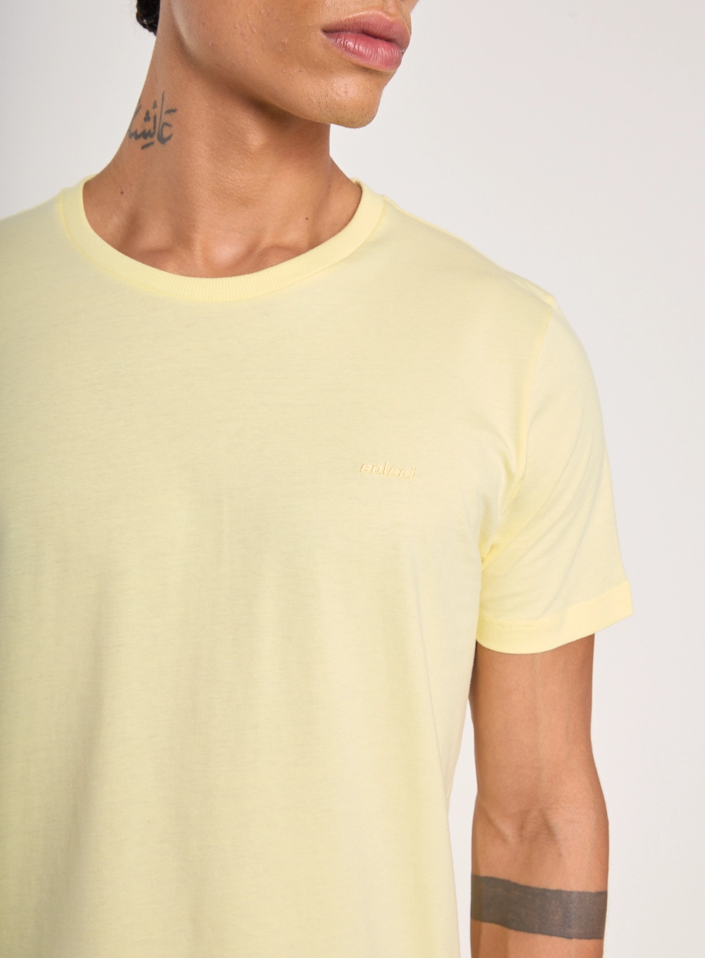 Camiseta Masculina Essential Amarelo