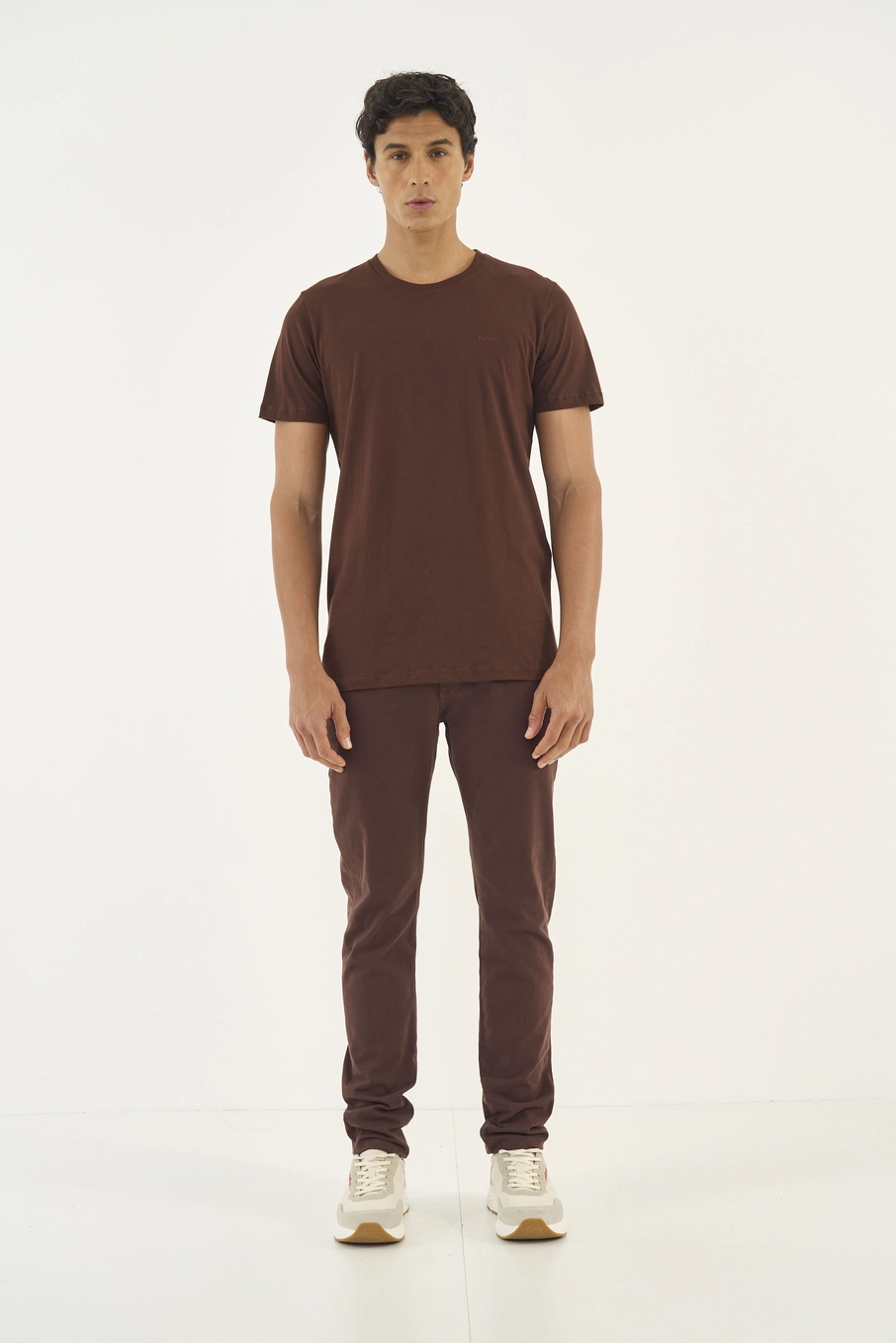 Camiseta Masculina Essential Marrom