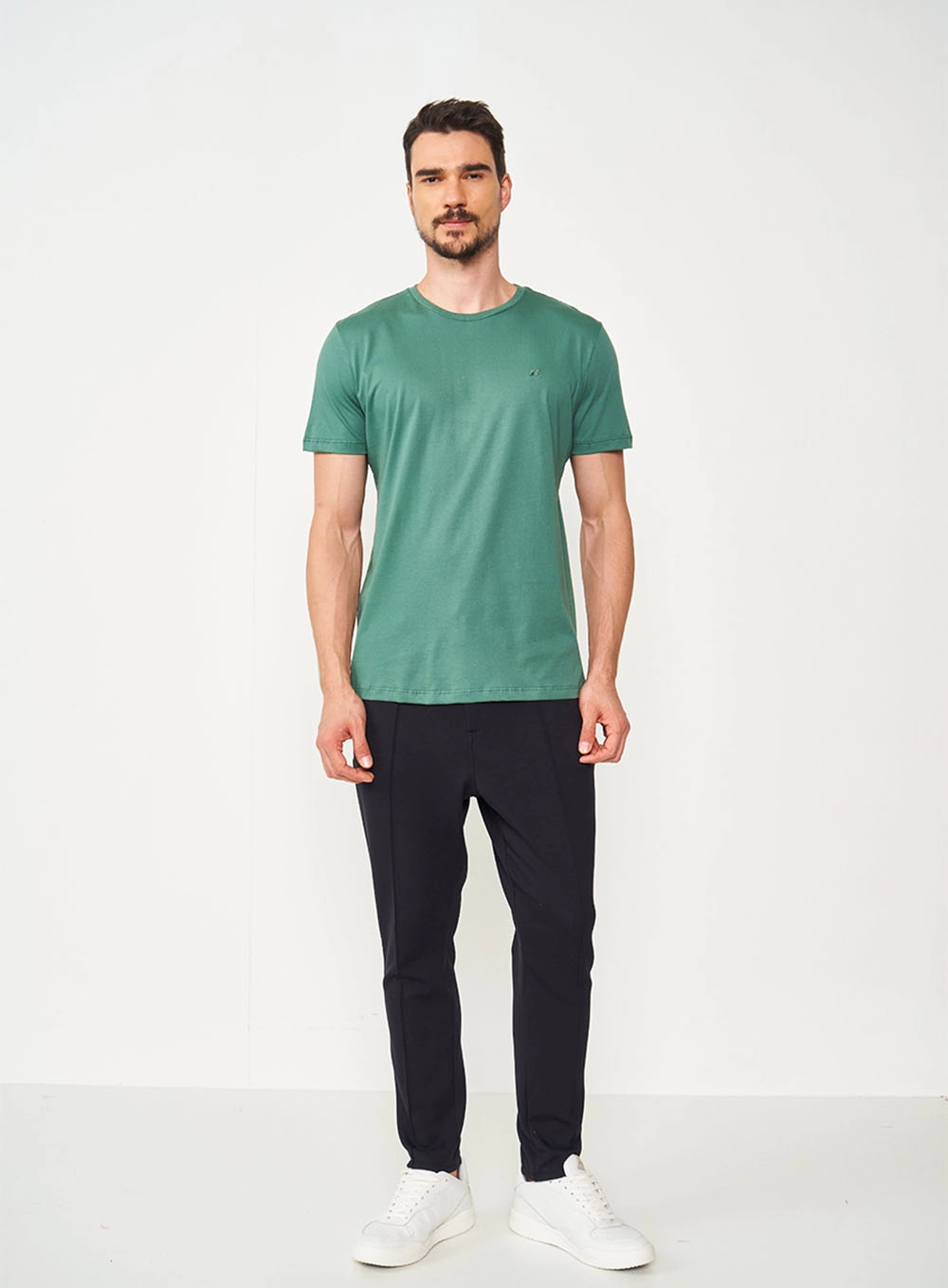 Camiseta Masculina Essential Algodão - Pima Verde