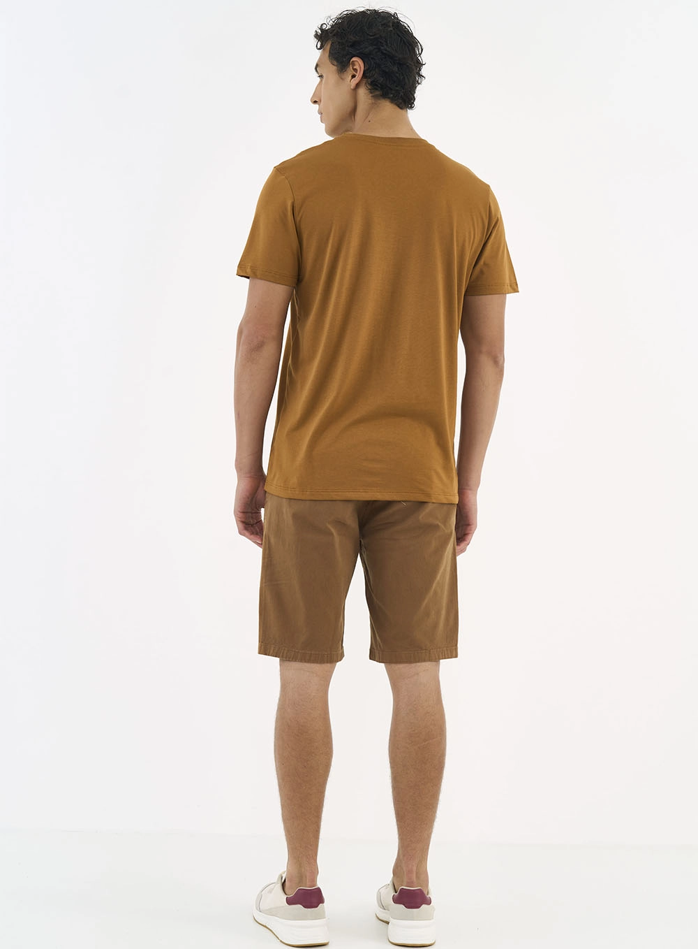 Camiseta Masculina Essential Algodão - Pima Marrom
