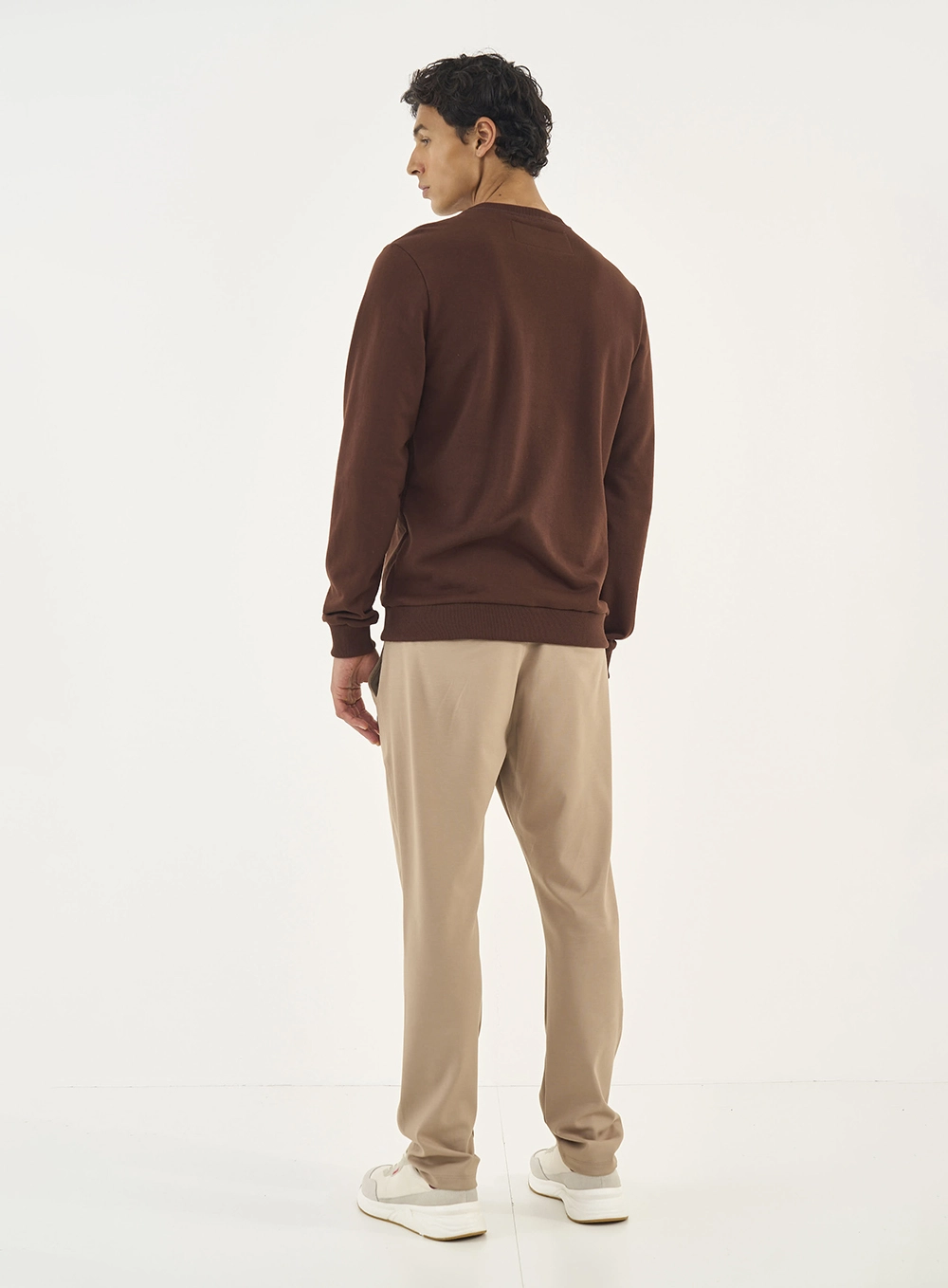 Blusão De Moletom Masculino Essential Gola Careca Marrom