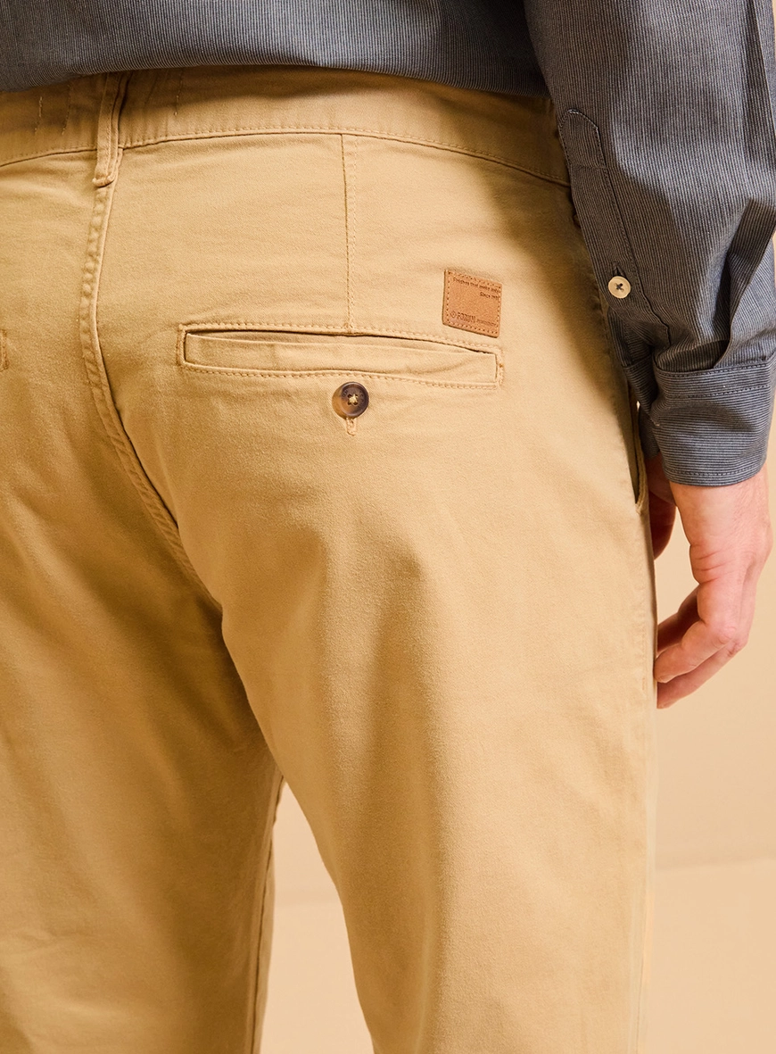 Calça Masculina Sarja Slim Chino Preta - Vitor Bege Soybean