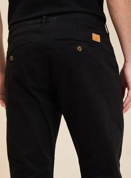 Calça Masculina Sarja Slim Chino Preta - Vitor