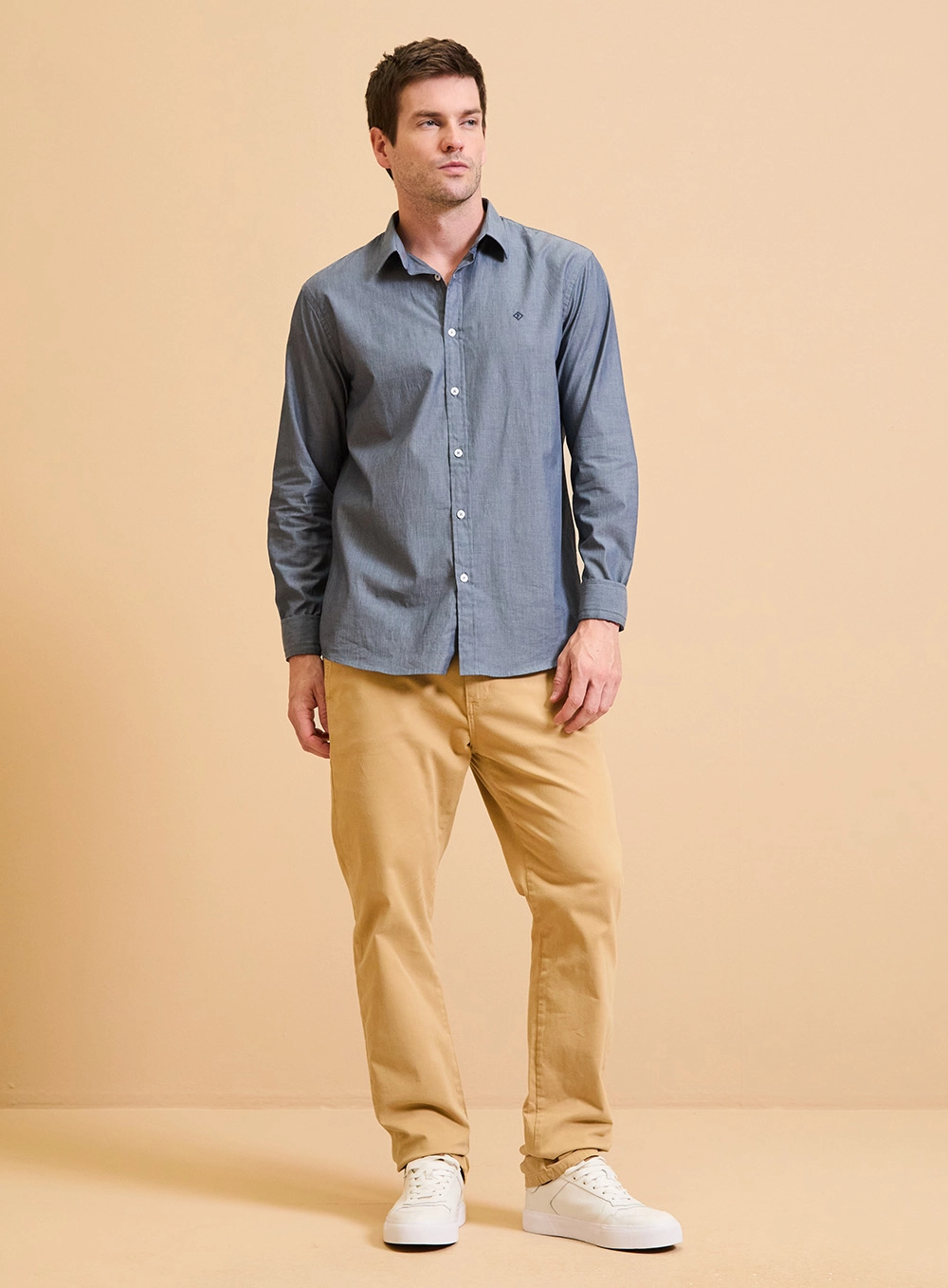 Calça Masculina Sarja Slim Chino Preta - Vitor Bege Soybean 1