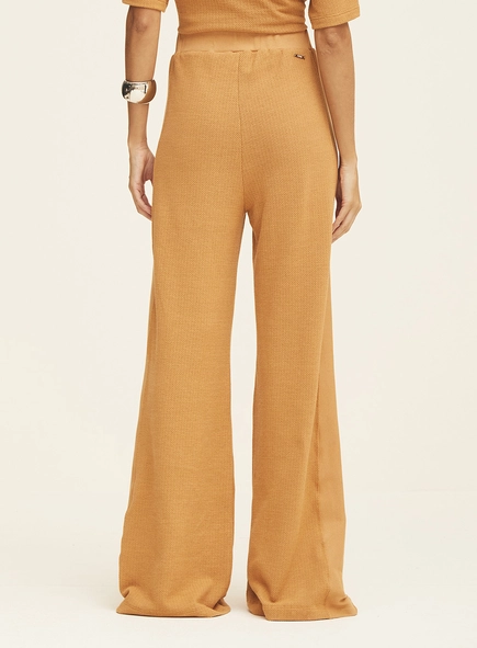 Calça Feminina Pantalona Com Textura