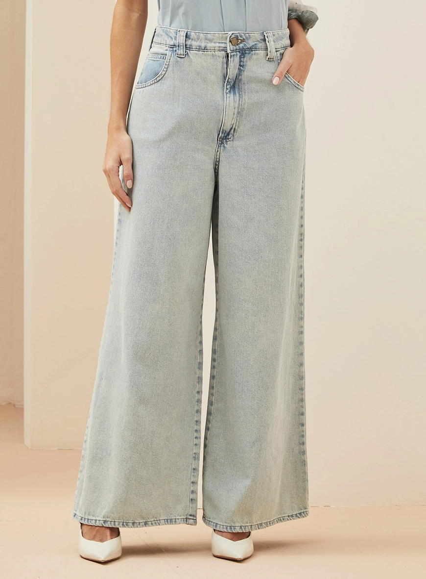 Calça Feminina Jeans Com Detalhe Em Logo -  Baggy Índigo