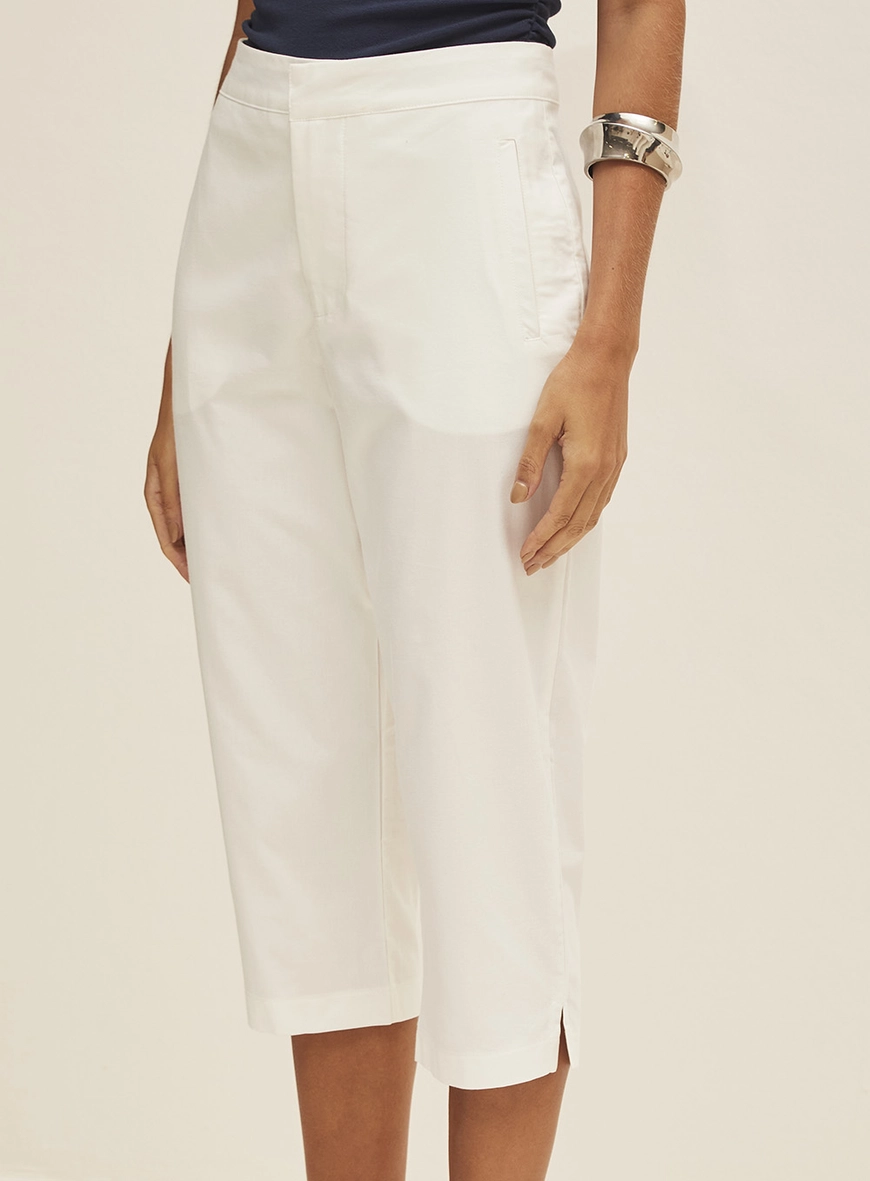 Calça Feminina Alfaiataria Capri Off Shell