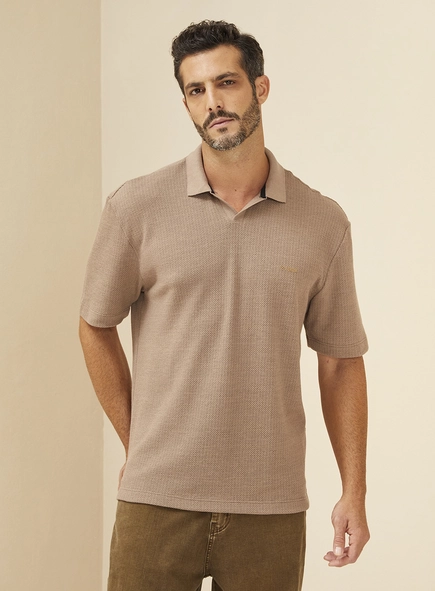 Polo Masculina Oversized Com Textura
