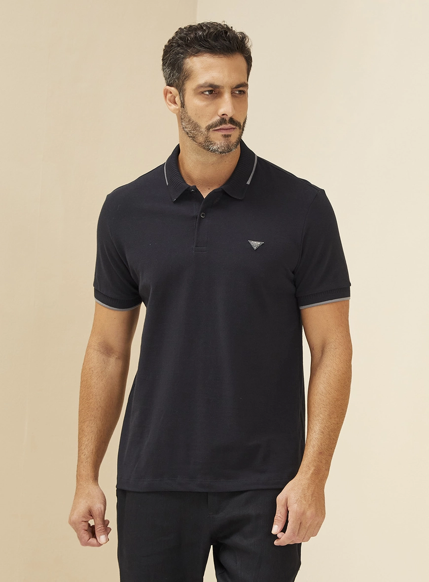 Polo Masculina Basic Com Detalhe Em Listras Preto