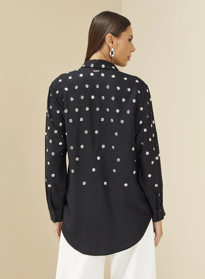 Camisa Feminina Com Aplicação Preto