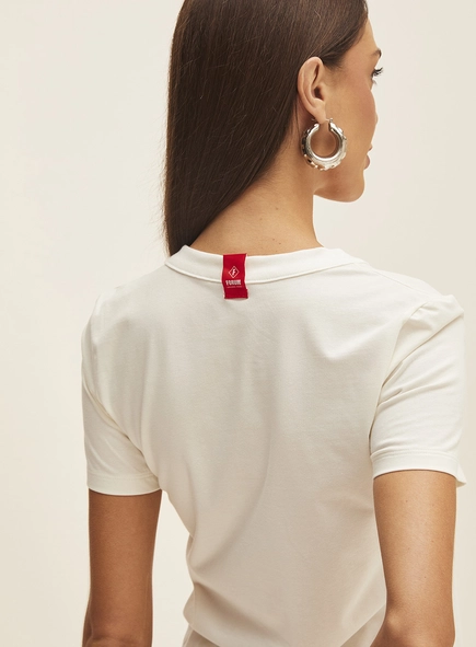 Camiseta Feminina Comfort Manga Curta