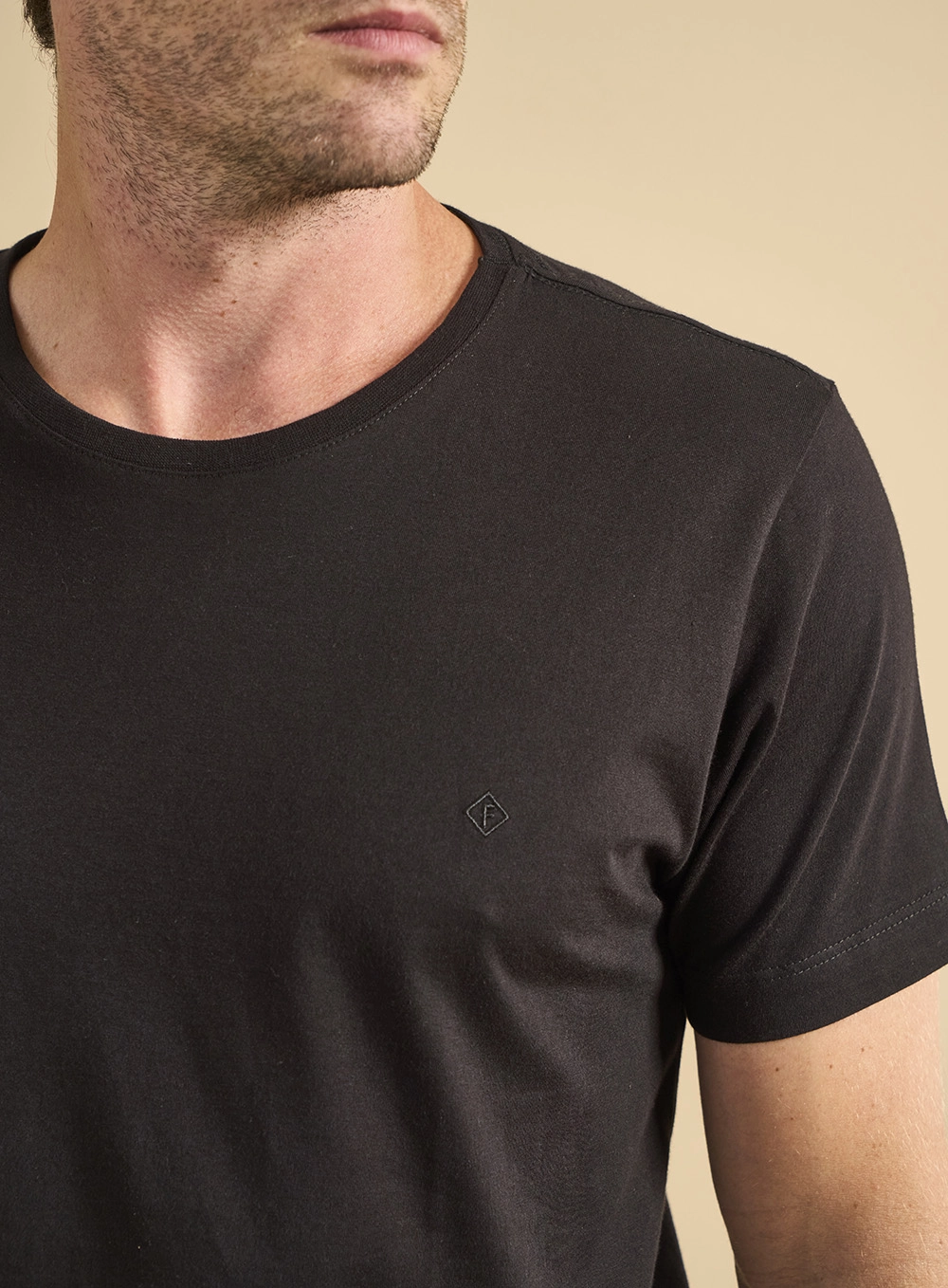 Camiseta Masculina Manga Curta Pima Preto 3