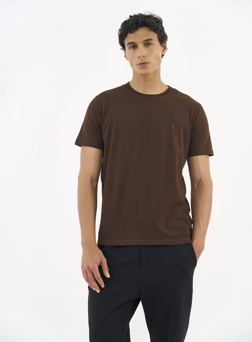 Camiseta Classic Manga Curta Marrom