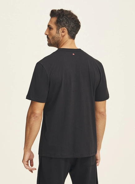 Camiseta Masculina Com Bolso Frontal