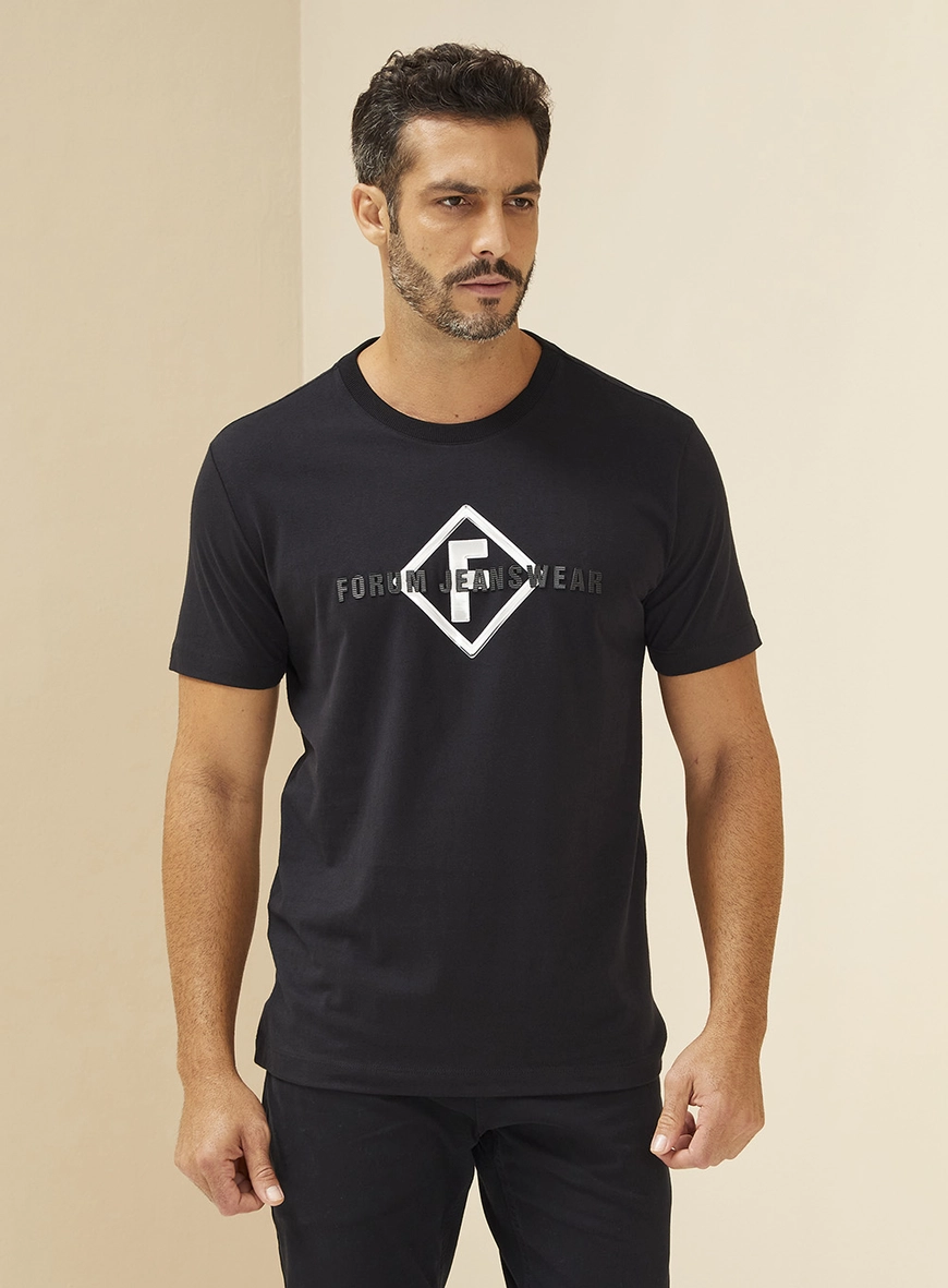 Camiseta Masculina Com Estampa Frontal Preto