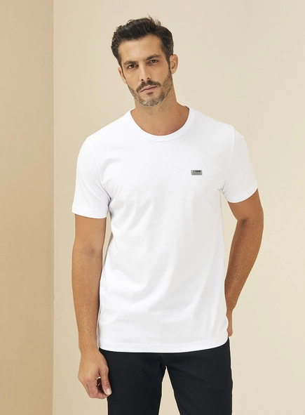 Camiseta Masculina Manga Curta Ajustada