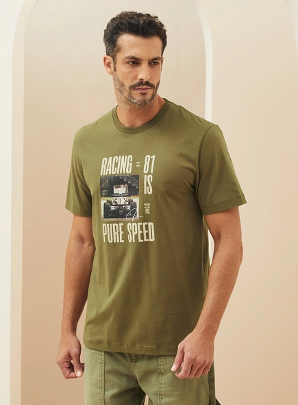 Camiseta Masculina Comfort Com Estampa Frontal