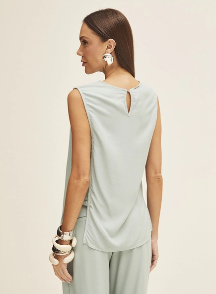 Blusa Reta Barra Solta