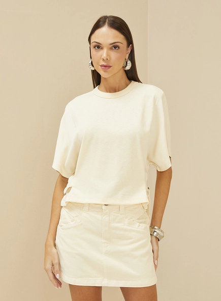 Blusa Comfy Com Detalhe Lateral