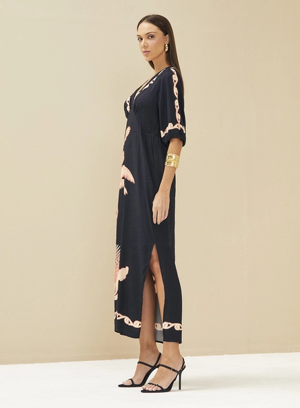 Vestido Longo Estampado Com Fenda Lateral